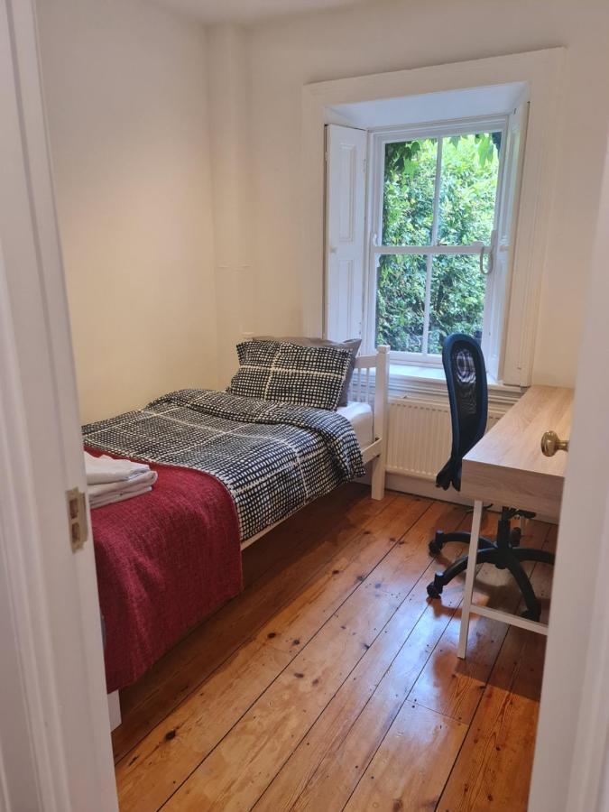 Shelbourne Cottages Дублин Экстерьер фото